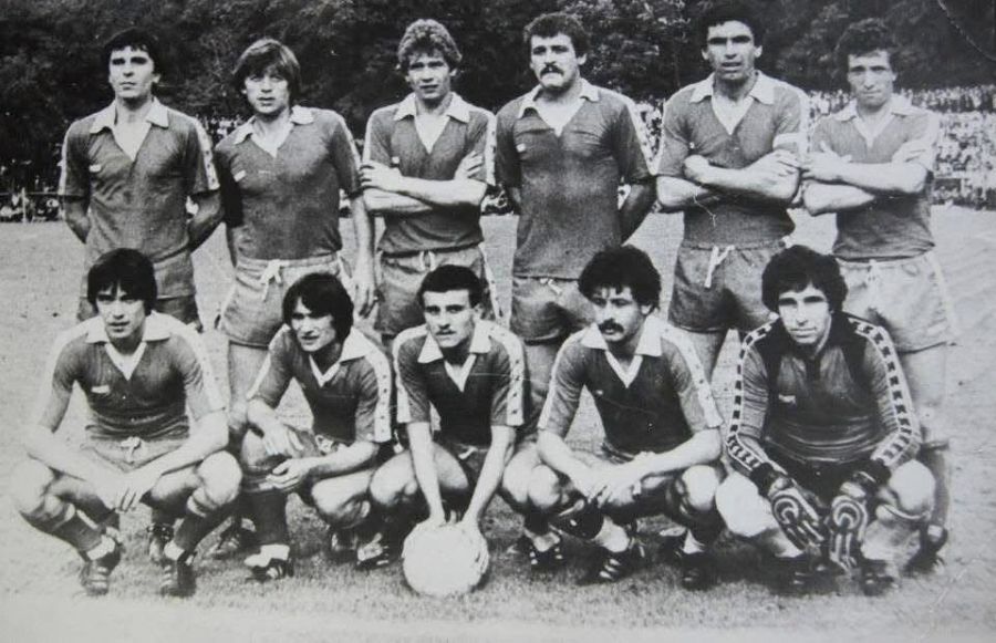 1983 – Осъм преди баража за А група